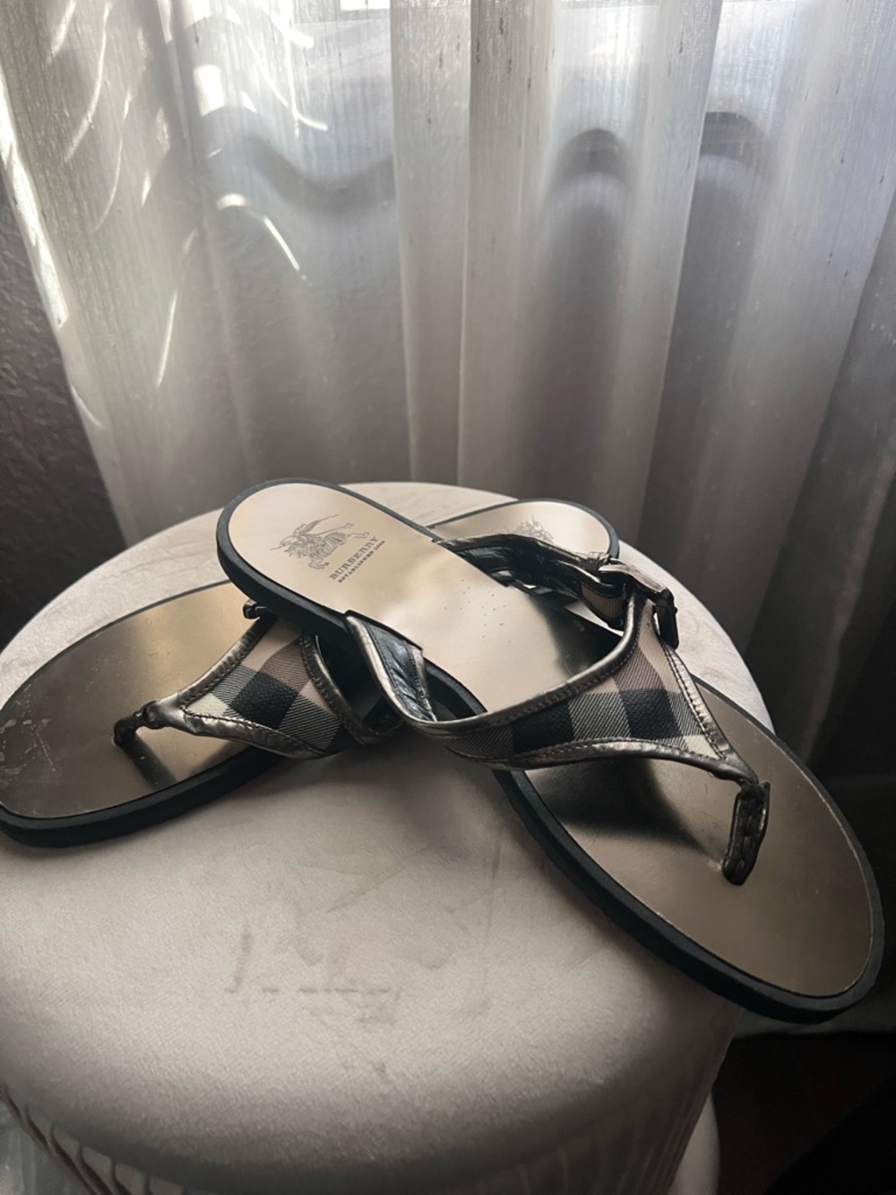Burberry Black and Beige Check Thong Sandals